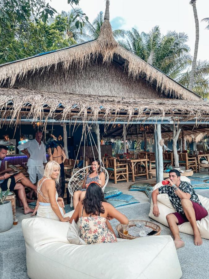 Sea Love Beach Bar & Bungalows Ban Tai Exterior photo