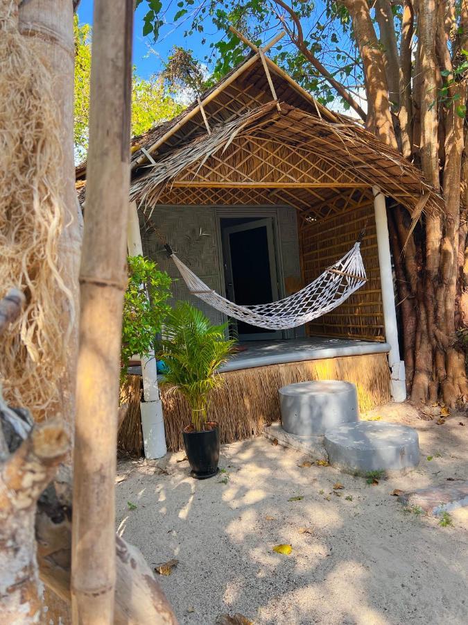 Sea Love Beach Bar & Bungalows Ban Tai Exterior photo